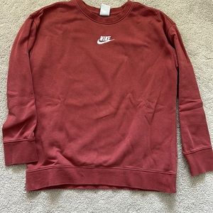 Nike girls crewneck sweatshirts / size XL